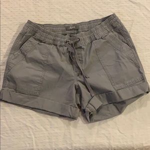 Grey shorts